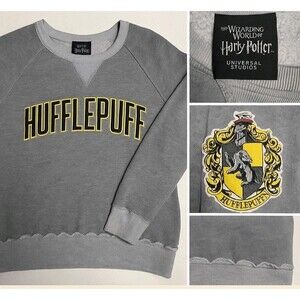 Universal Studios Wizarding World of Harry Potter Sweatshirt Small Hufflepuff